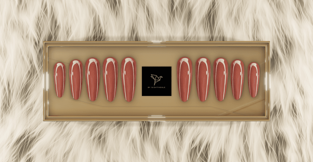 Маникюр Almond Nail Shape in Nude Tones